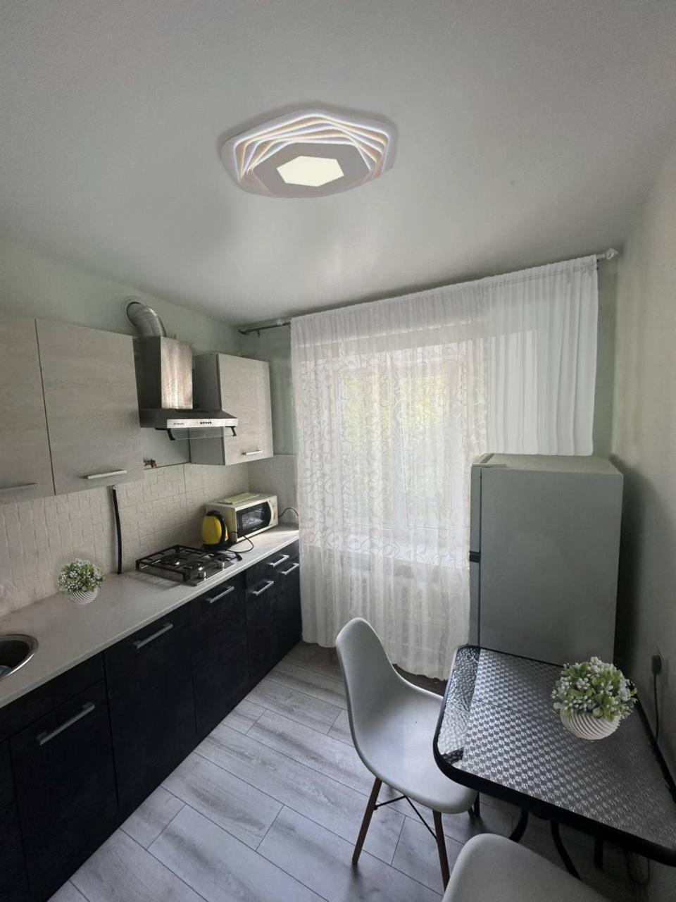 Воскресенская 12 Dnipro Exterior foto